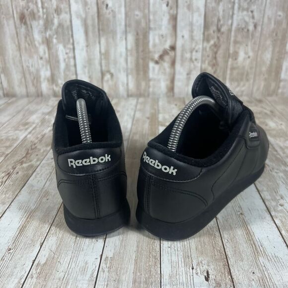 Reebok Classic black womens 8.5 - Picture 4 of 8